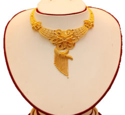 beautiful handmade Nepali necklace.