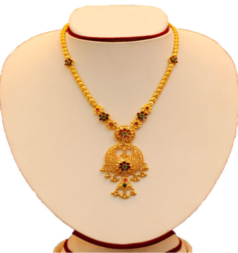 Artistic gold necklace.
