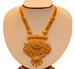 Artistic traditional long-necklace.