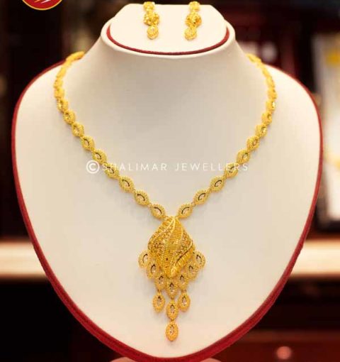 best gold necklace set