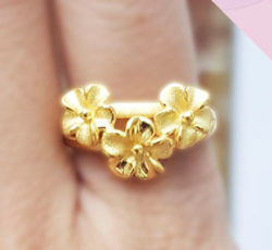 flower women ring