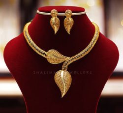 Gold Necklace in Nepal