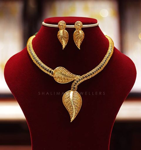 Gold Necklace in Nepal