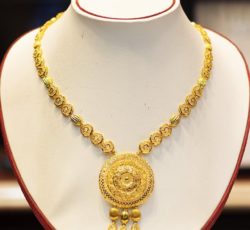 Gold Necklace in Nepal