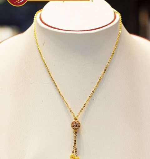 Gold Necklace in Nepal