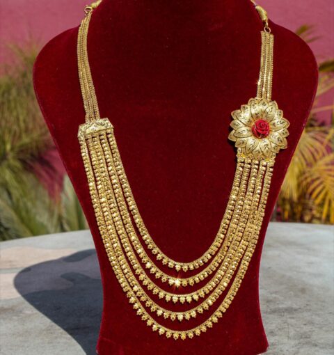 Radiant 22kt Chandrahaar Necklace