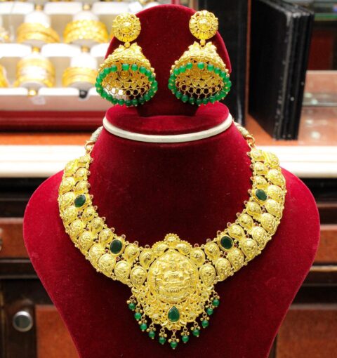 gold necklace in nepal